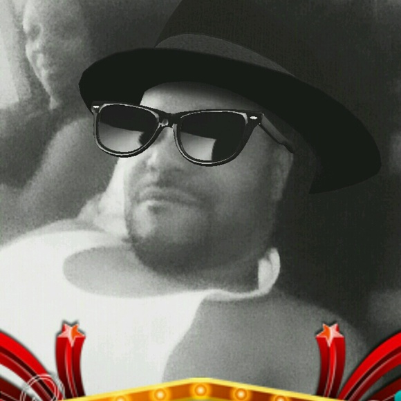 Meet your Posher, Zachary - Picture 1 of 1